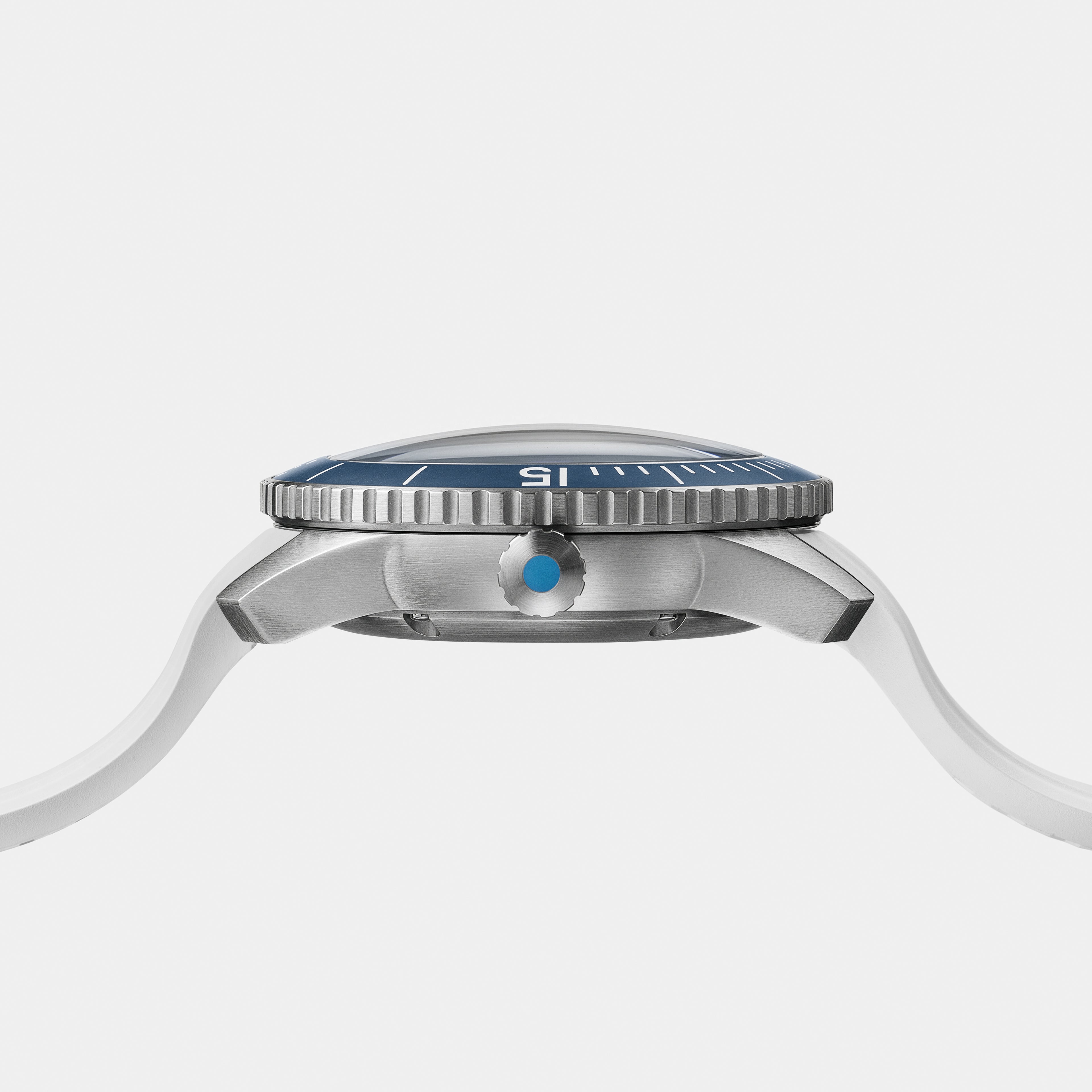 D-1 Ocean | Blue Dial Swiss Automatic Diver, 300m | AERA – AERA