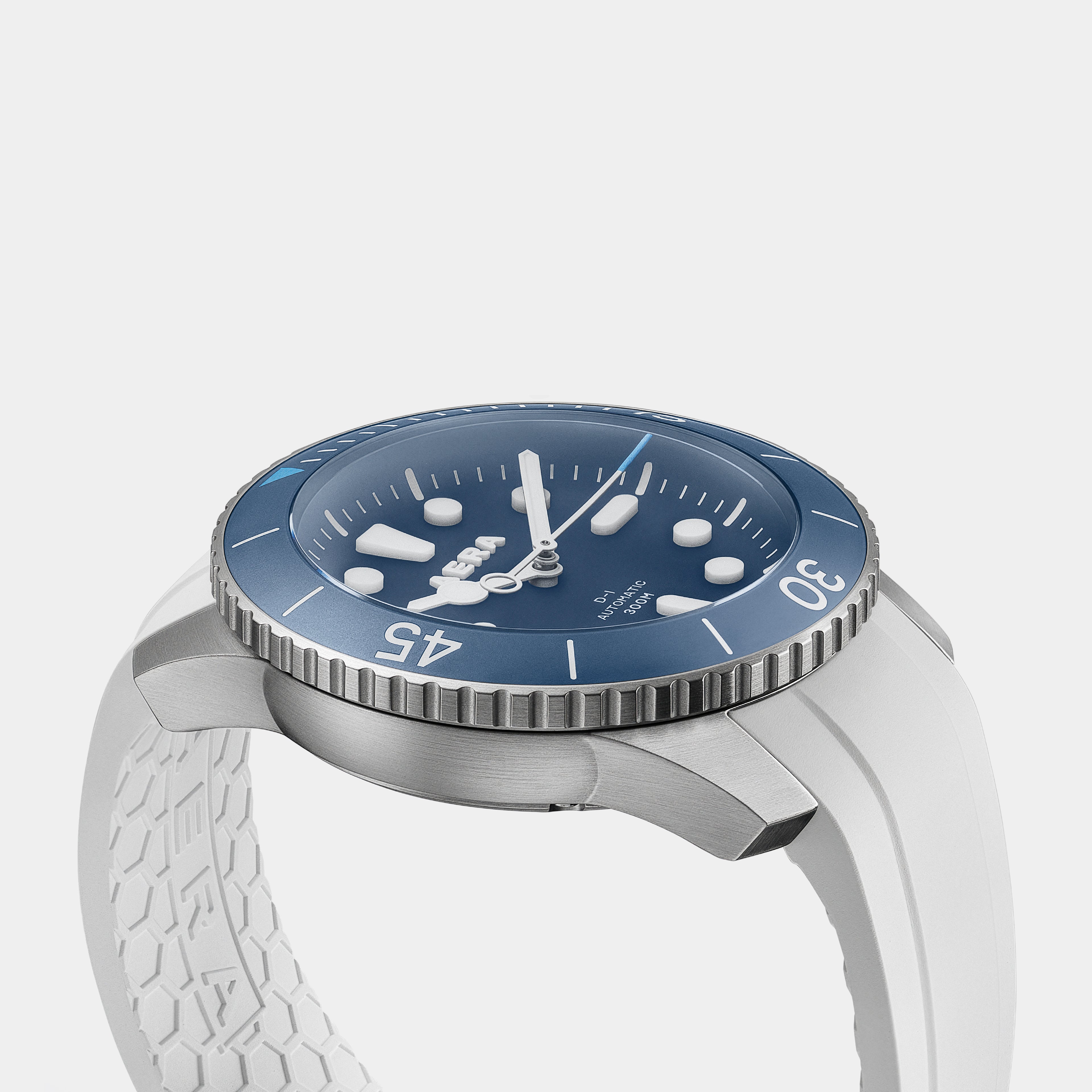 D-1 Ocean | Blue Dial Swiss Automatic Diver, 300m | AERA – AERA