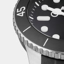 D-1 Diver