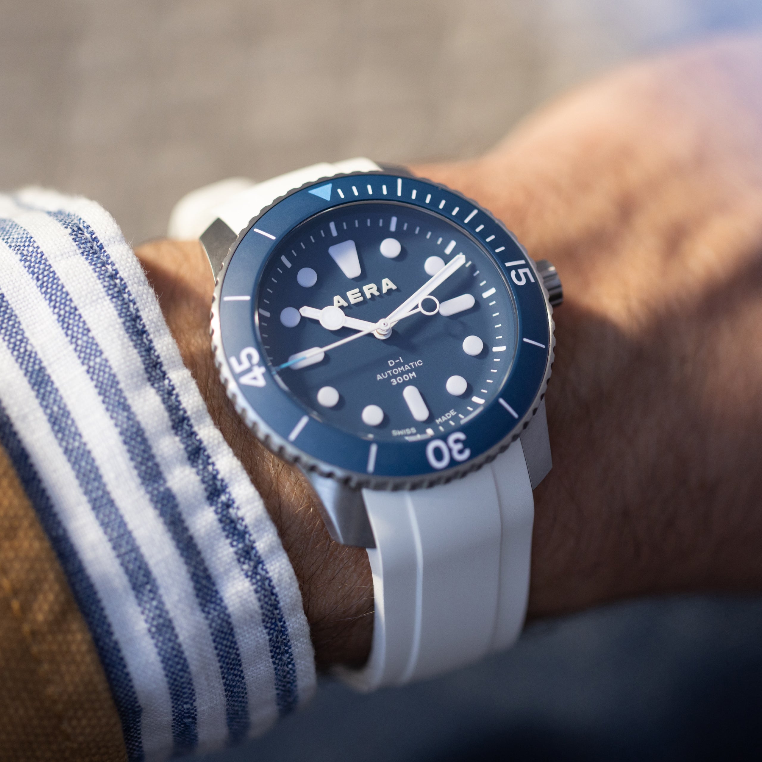 D-1 Ocean | Blue Dial Swiss Automatic Diver, 300m | AERA – AERA